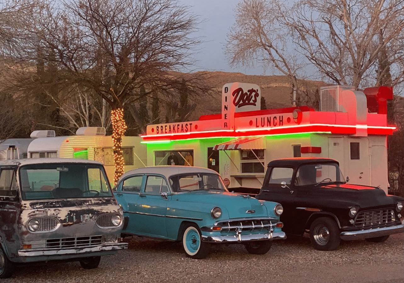 The Shady Dell Hotel A Vintage Hollywood Glamour Experience (2)