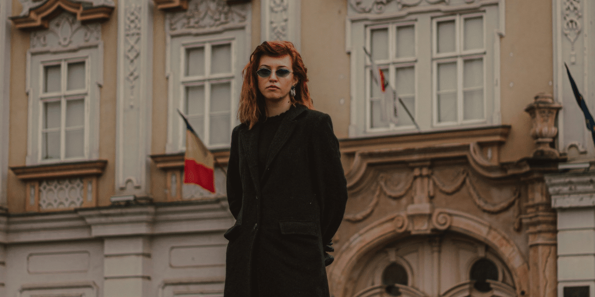 The Return of Vintage Nostalgia’s Impact on Contemporary Fashion