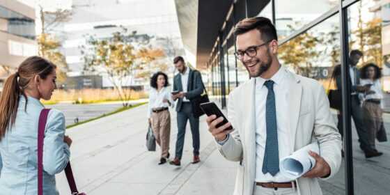 Power Dressing: The Best Outfits for Career Growth