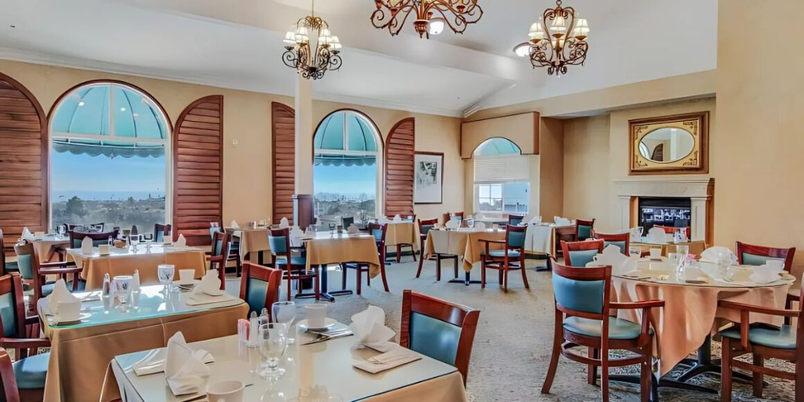 How to Choose the Ideal Restaurant Furniture for Style and Function