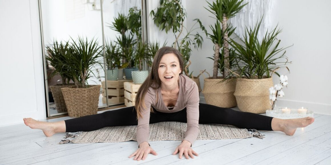 Irina Cazazaeva's Approach to Nutrition and Mindset Coaching in Women's Health