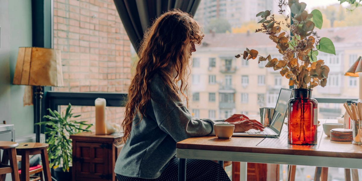 How Shifting Perspectives Enhance Emotional Depth in Storytelling