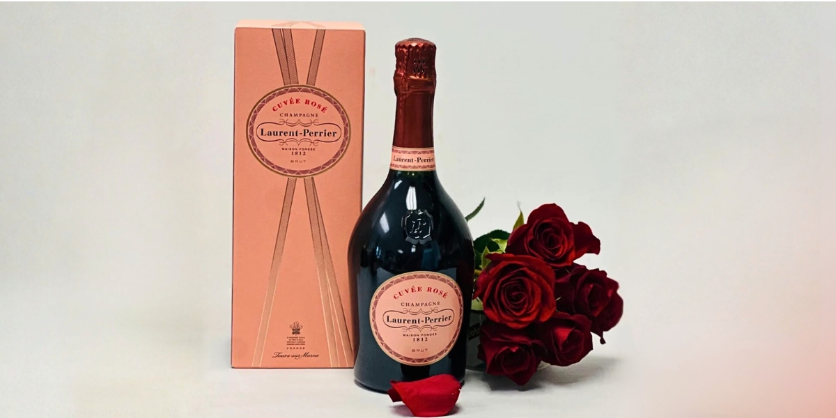 Valentine’s Day Celebrity Couple Moments That Stole Our Hearts