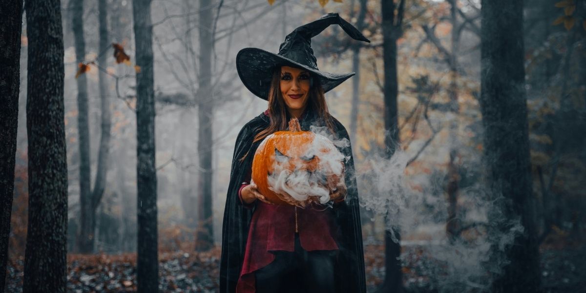 Halloween Fashion Trends for 2026 Blend Vintage Pieces and Everyday Style