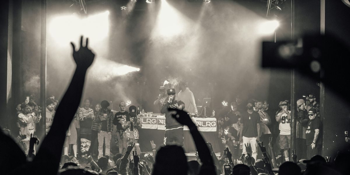 BRAY SMIZZI: Building Momentum in Independent Hip-Hop